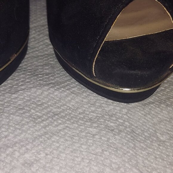Massimo faux suede wedge heels - Picture 3 of 8